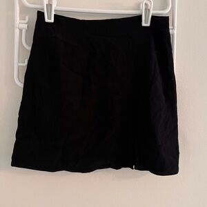 Aritzia - Sunday best mini skirt with slit
